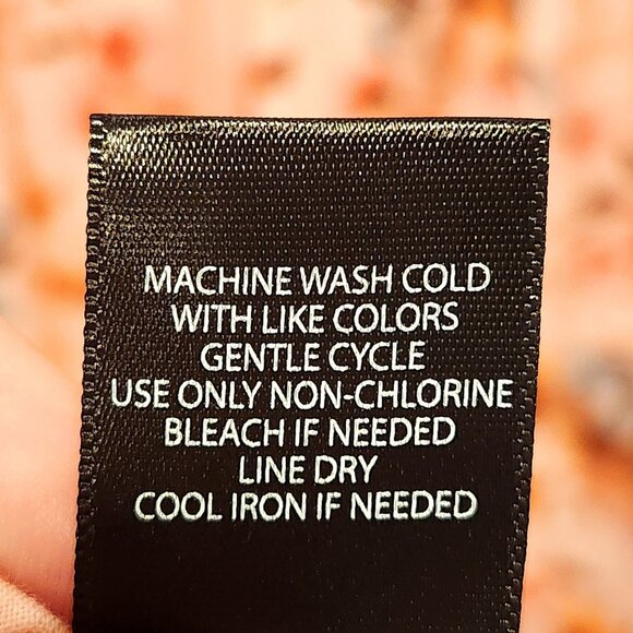 Torrid Sleeveless‎ Smocked Challis Midi Dress Size 4 Pink Floral Empire Waist - Picture 6 of 10